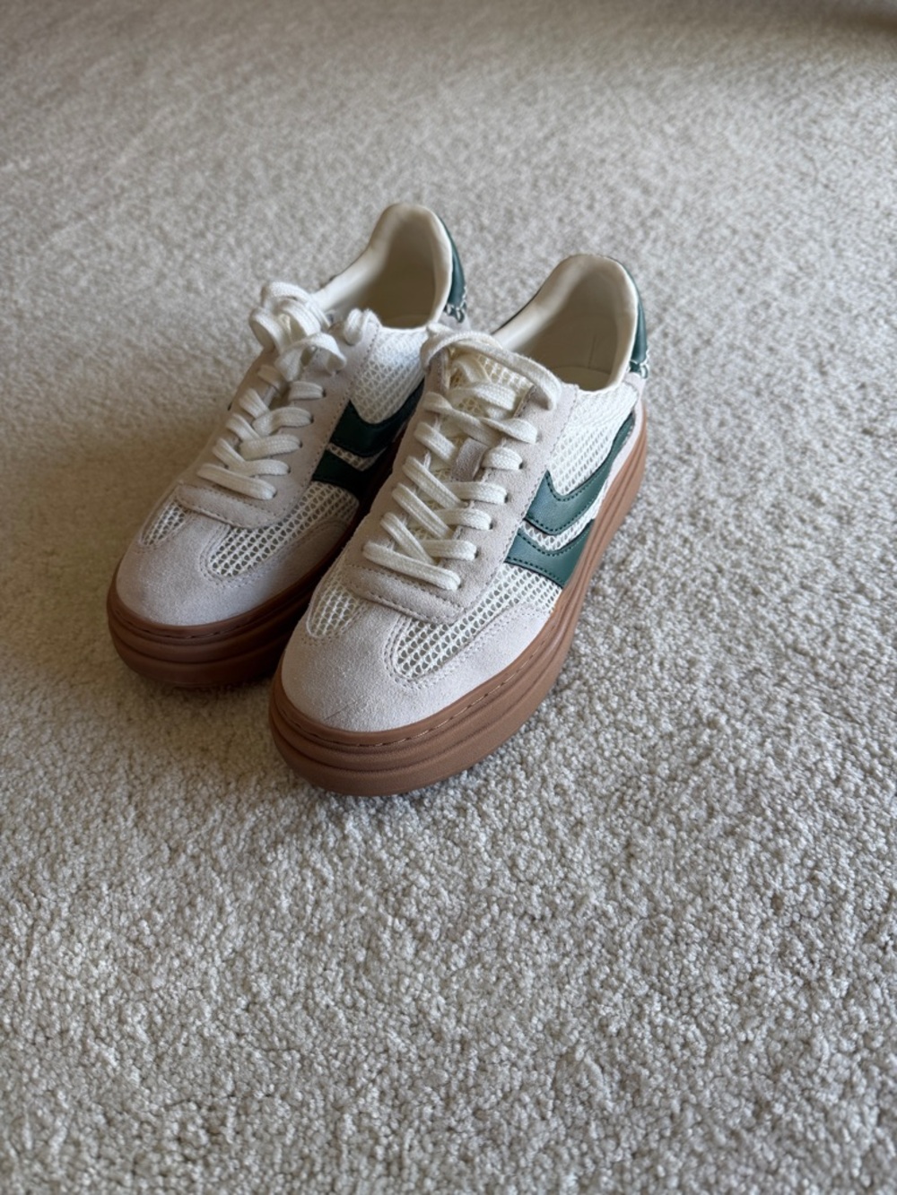 Steve Madden Cream and Green Platform Sneakers with Gum Sole